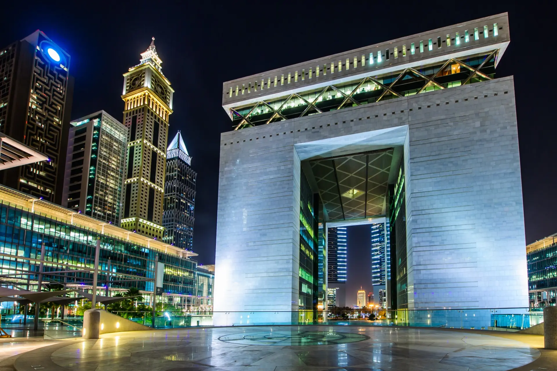 Private Funds & REITs